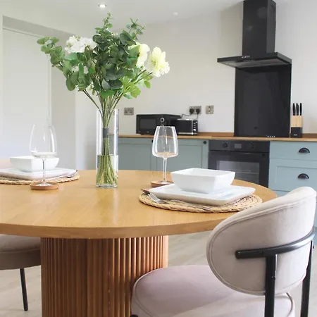 Robin Luxury Barn With Wood-fired Hot Tub Apartman Selby